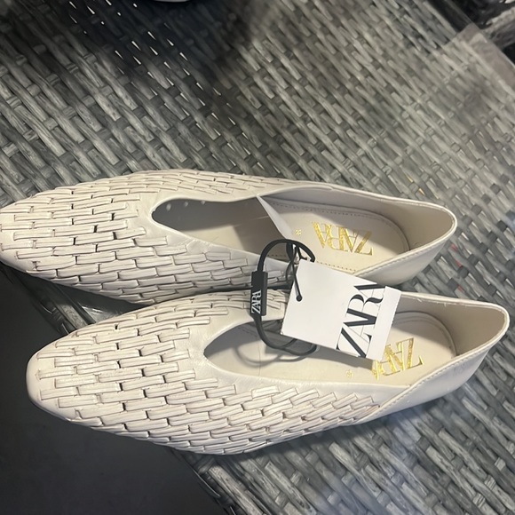 leather shoes, Zara brand, new condition, very comfortable - Picture 5 of 7